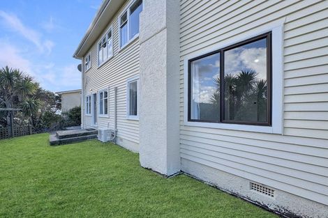Photo of property in 67 Pembroke Road, Northland, Wellington, 6012