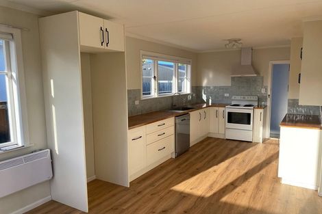 Photo of property in 82 Totara Street, Lansdowne, Masterton, 5810