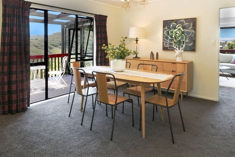 Photo of property in 42 Sailmaker Close, Whitby, Porirua, 5024