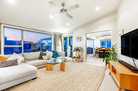 Photo of property in 23 Nathan Avenue, Paraparaumu Beach, Paraparaumu, 5032