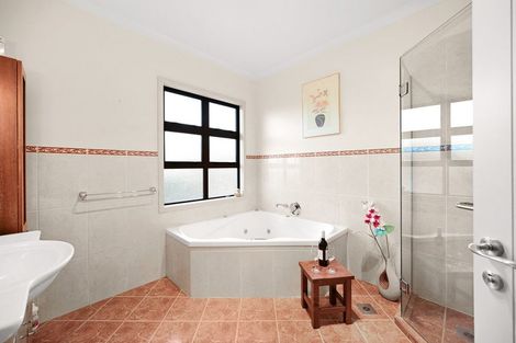 Photo of property in 21 Stonebridge Road, Temple View, Hamilton, 3289