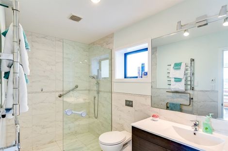 Photo of property in 75 Hetley Crescent, Taradale, Napier, 4112