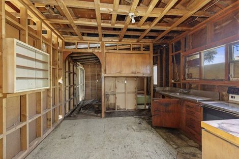 Photo of property in 12 Jessie Street, Petone, Lower Hutt, 5012