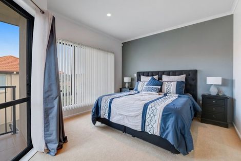 Photo of property in 10 Trimaran Drive, Gulf Harbour, Whangaparaoa, 0930