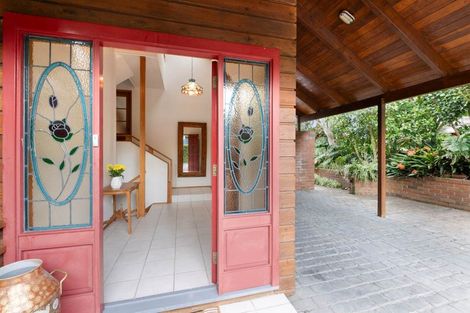 Photo of property in 2/60 Aberdeen Road, Campbells Bay, Auckland, 0620
