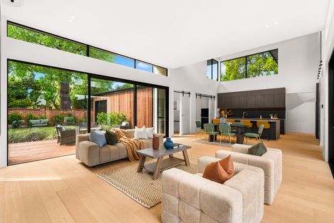 Photo of property in 99a Fendalton Road, Fendalton, Christchurch, 8014