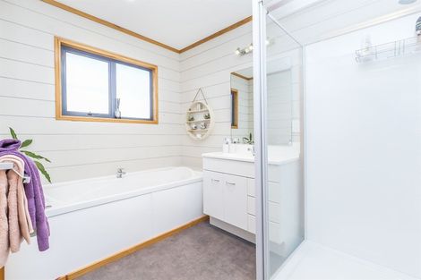 Photo of property in 64 Spyglass Lane, Whitby, Porirua, 5024