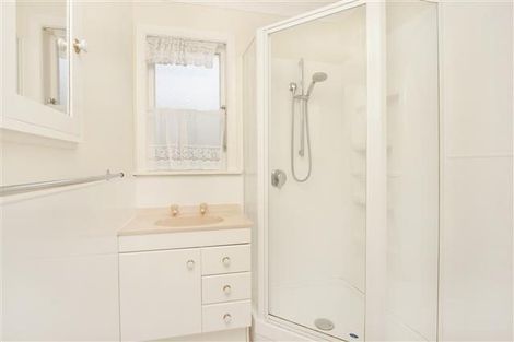 Photo of property in 14 Cargill Street, Levin, 5510
