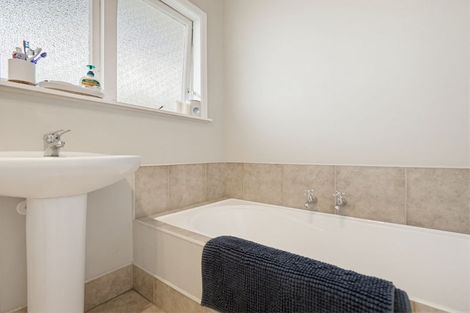 Photo of property in 3 Joanna Place, Deanwell, Hamilton, 3206