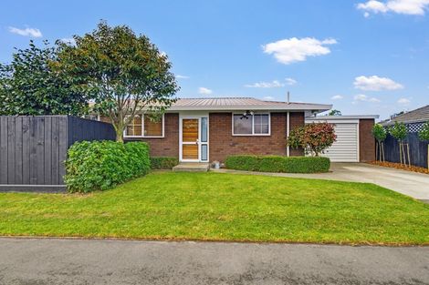 Photo of property in 2/63 Gainsborough Street, Hoon Hay, Christchurch, 8025