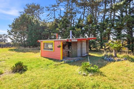 Photo of property in 41 Rangiotu Road, Himatangi, Palmerston North, 4477