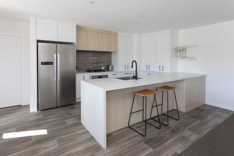 Photo of property in 8 Avenue Road, Greenmeadows, Napier, 4112