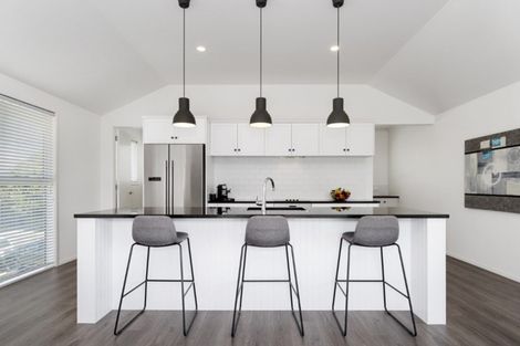 Photo of property in 379b Oceanbeach Road, Mount Maunganui, 3116