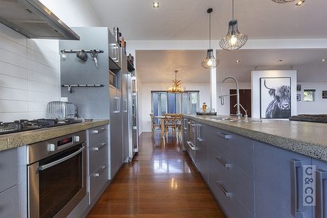 Photo of property in 8 Pineview Lane, Helensville, 0875