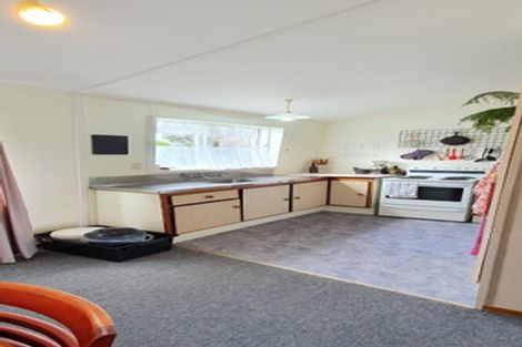 Photo of property in 50u2 Buckley Road, Southgate, Wellington, 6023