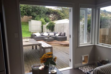 Photo of property in 50 Paremata Crescent, Paremata, Porirua, 5024