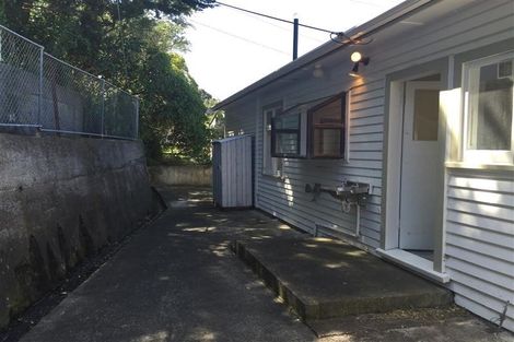 Photo of property in 22 Severn Street, Island Bay, Wellington, 6023