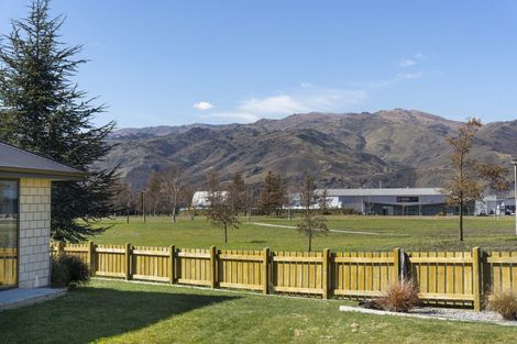 Photo of property in 35 Hosking Drive, Cromwell, 9310