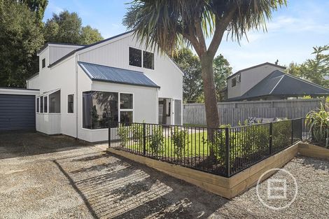 Photo of property in 28 Kawarau Place, Frankton, Queenstown, 9300