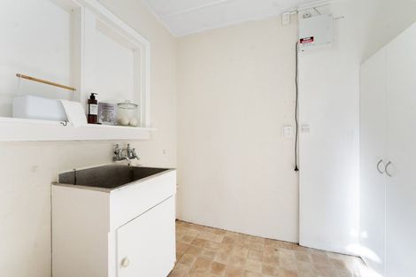 Photo of property in 44 Bluegum Road, Paraparaumu Beach, Paraparaumu, 5032