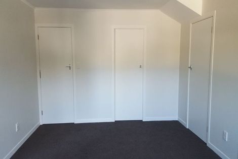 Photo of property in 16 Southern Cross Crescent, Island Bay, Wellington, 6023