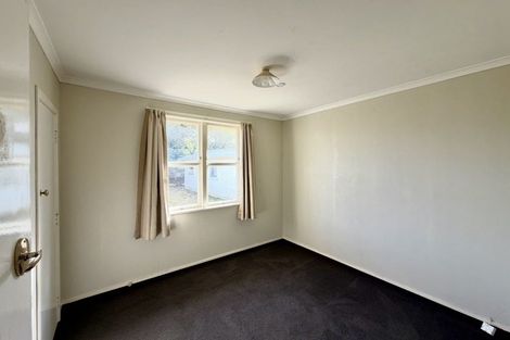 Photo of property in 4 Parkland Crescent, Terrace End, Palmerston North, 4410