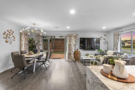 Photo of property in 3 Marlowe Place, Rolleston, 7614