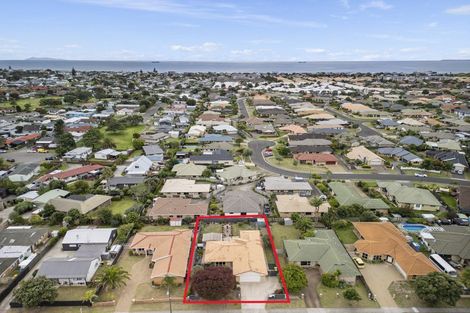 Photo of property in 113 Gloucester Road, Mount Maunganui, 3116
