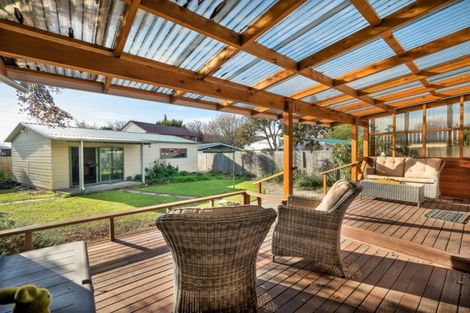 Photo of property in 23 Lochee Road, Upper Riccarton, Christchurch, 8041