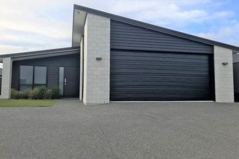 Photo of property in 8 Robley Road, Pyes Pa, Tauranga, 3112
