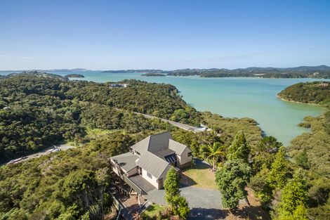 Photo of property in 119 Te Haumi Drive, Paihia, 0200