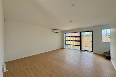 Photo of property in 86 Priestley Drive, Bucklands Beach, Auckland, 2014