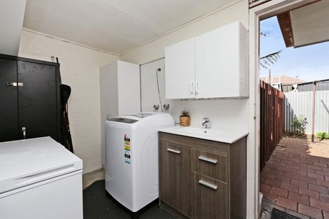 Photo of property in 806 Queen Street West, Saint Leonards, Hastings, 4120