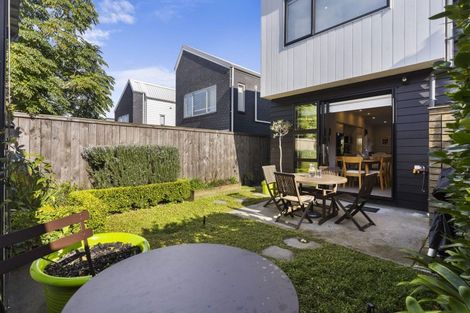 Photo of property in 11 Saltmarsh Road, Hobsonville, Auckland, 0616