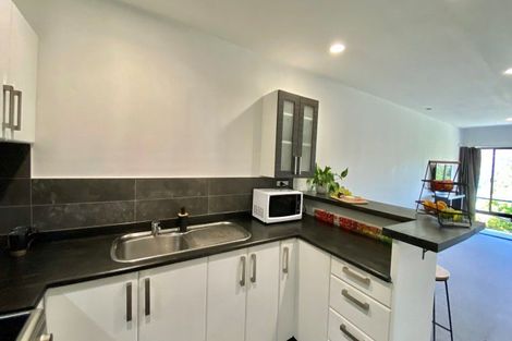 Photo of property in Goldridge Apartments, 19/43 Goldridge Way, Queenstown, 9300