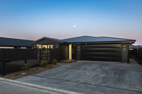 Photo of property in 5 Blade Mews, Prebbleton, 7604