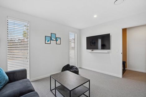 Photo of property in 2 Mcneil Crescent, Wanaka, 9305