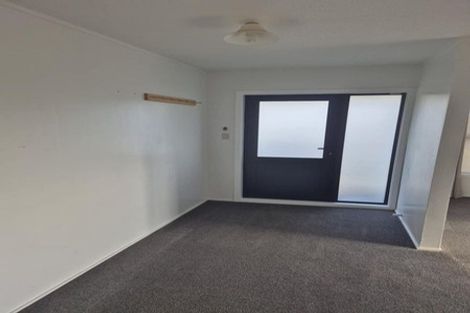 Photo of property in 49a Albatross Close, Whitby, Porirua, 5024