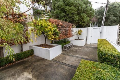 Photo of property in 29a Grass Street, Roseneath, Wellington, 6011