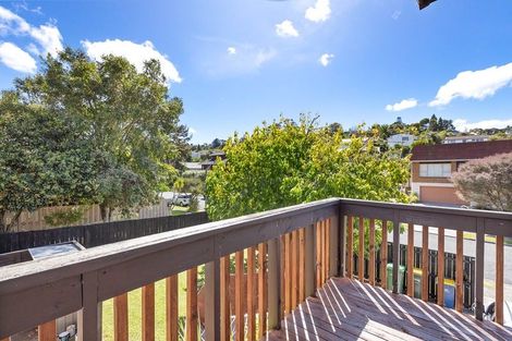 Photo of property in 20 Sandiacre Way, Browns Bay, Auckland, 0630