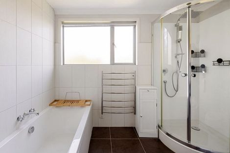 Photo of property in 40a Clare Street, Cambridge, 3434