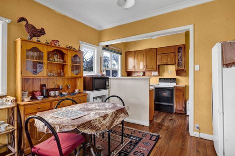 Photo of property in 5 Turuturu Road, Hawera, 4610