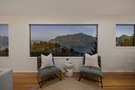 Photo of property in 40 Lochy Road, Fernhill, Queenstown, 9300
