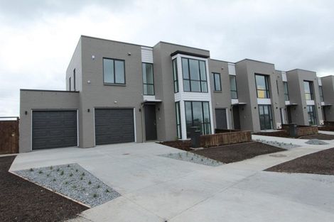 Photo of property in 5 Karokaro Road, Takanini, 2112