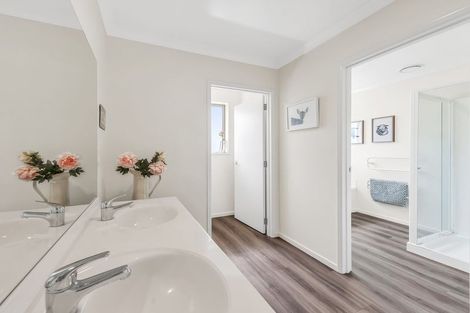 Photo of property in 18 Glenwood Drive, Prebbleton, 7604