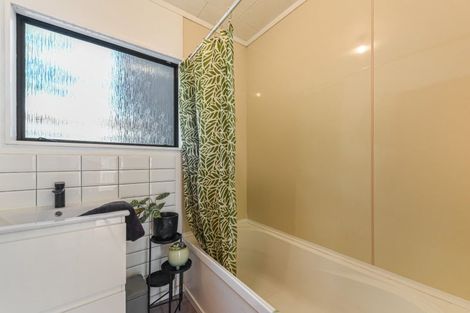 Photo of property in 2/42a Songer Street, Stoke, Nelson, 7011