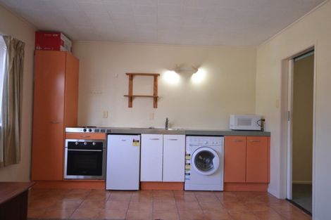 Photo of property in 52u4 Russell Terrace, Berhampore, Wellington, 6023