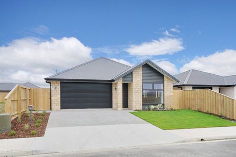 Photo of property in 3 Weaver Street, Woodend, 7691