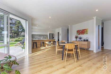 Photo of property in 1293 Old North Road, Helensville, 0875