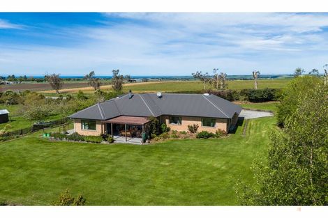 Photo of property in 854 Fairview Road, Claremont, Timaru, 7972